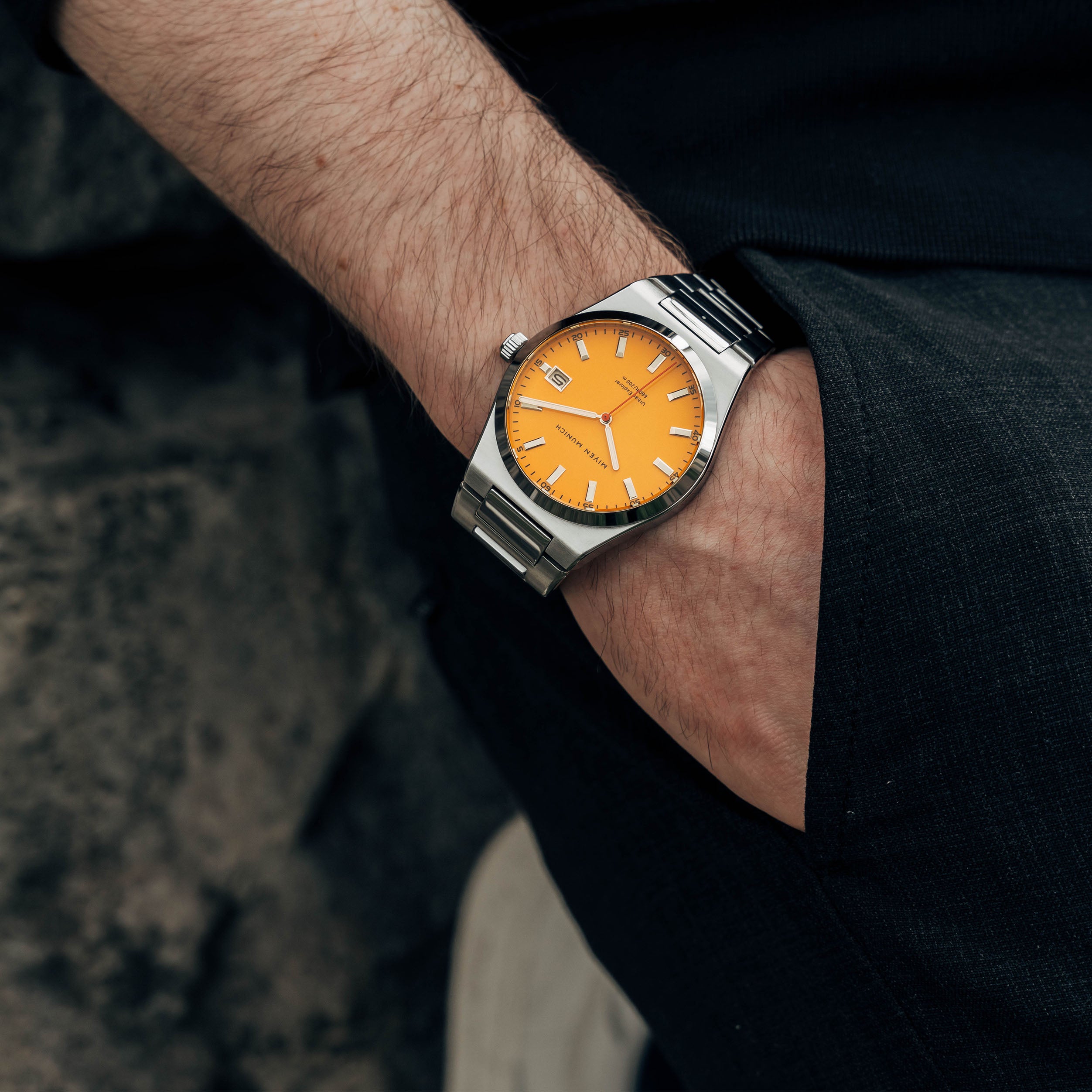 URBAN EXPLORER Edition  - Yellow