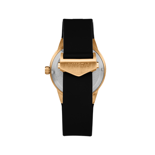 SEA TRAVELLER - Black rubber strap with golden clasp